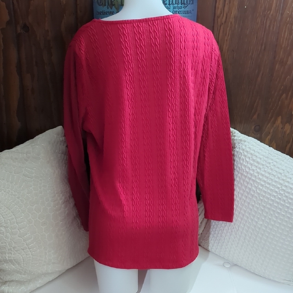 Size XL Women's2 Dye 4 Red Button-Detail Sweater Top - Picture 5 of 14